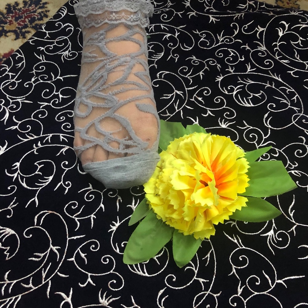 Fancy gray socks - Picture 8 of 9